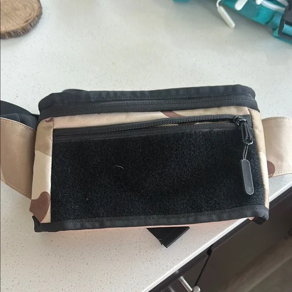 WOLF Tan and Black Women's Bag - Picture 2 of 4